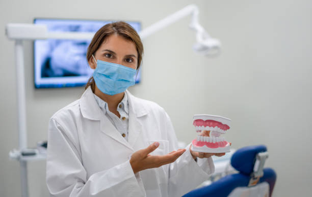 Best Emergency Cosmetic Dentistry (e.g., broken veneers) in Woodstock, IL